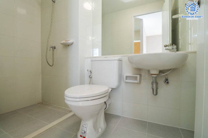 *****คอนโดมิเนียมมือสองย่านกรุงเทพฯ โครงการพลัม แจ้งวัฒนะ เนื้อที่ 46.6 ตร.ว. ฟังก์ชัน 2 ห้องนอน 1 ห้องน้ำ บนทำเลเยี่ยม เพียง 12 นาทีก็ถึงรถไฟฟ้าสายสีแดง "สถานีหลักสี่" ใกล้ไอทีสแควร์, เซ็นทรัลรามอินทรา และทางด่วน "อุตราภิมุข"